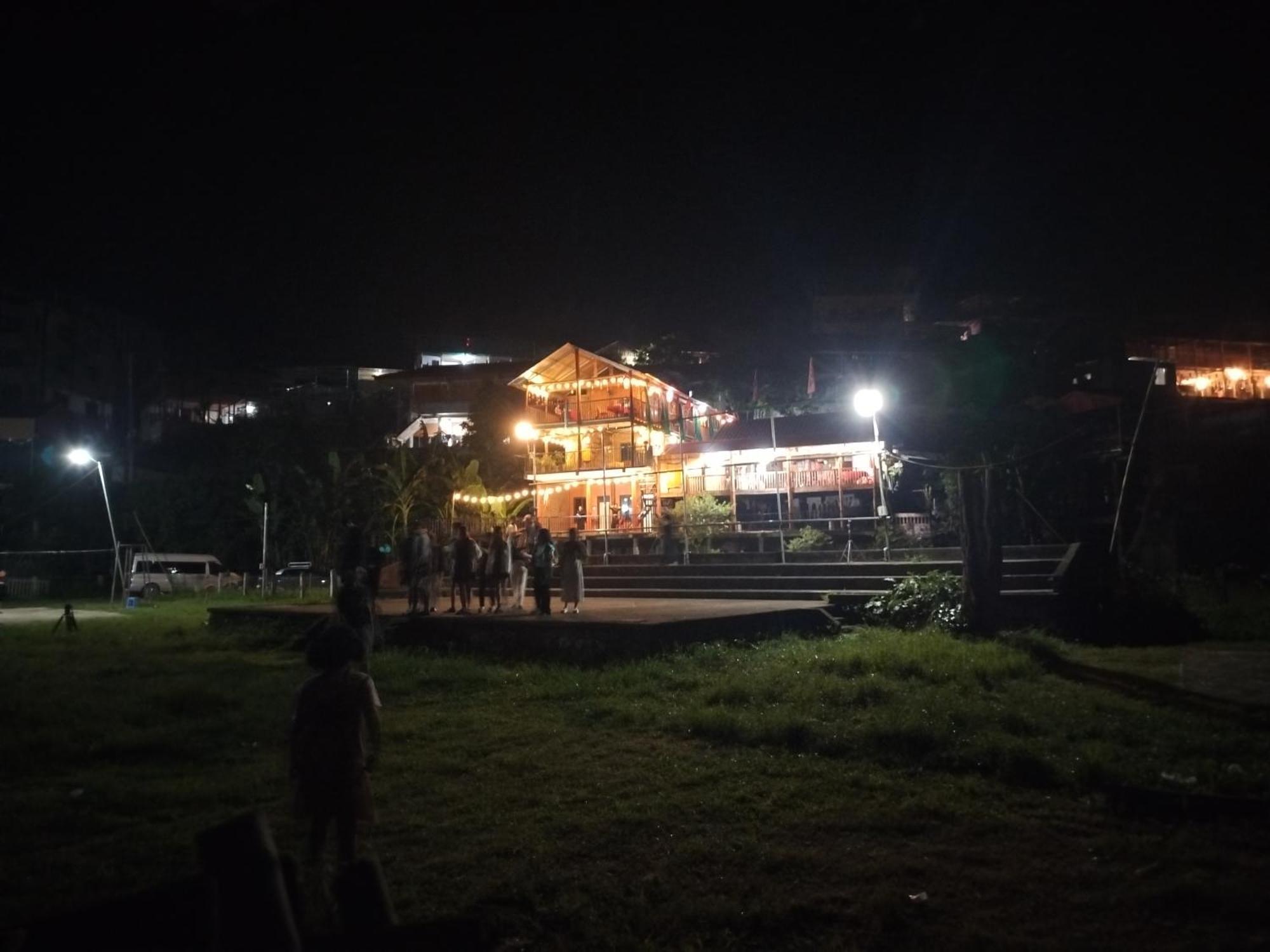 Tran Xuan Homestay Ba Be エクステリア 写真