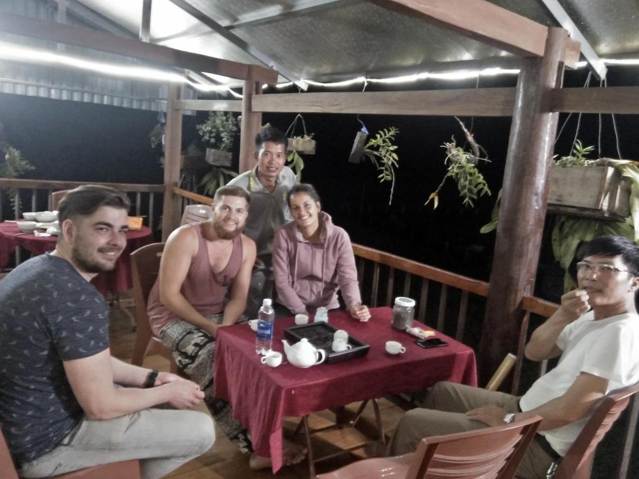 Tran Xuan Homestay Ba Be エクステリア 写真