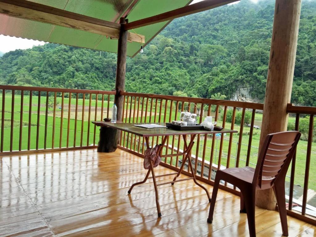 Tran Xuan Homestay Ba Be エクステリア 写真